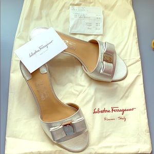 Ferragamo bowed silver slides